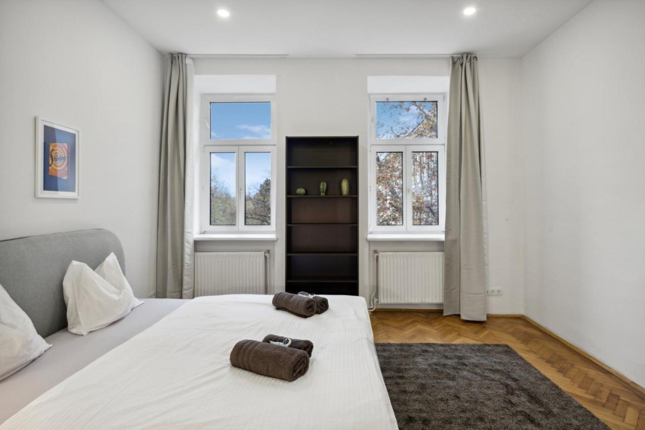 Big Spacious Central Apartment In Vienna Viena Exterior foto